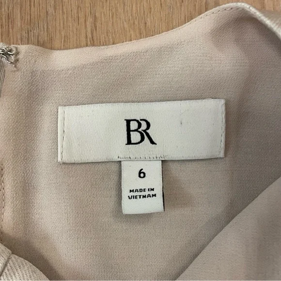 BANANA REPUBLIC BR Soft Cream Dress - Picture 6 of 11